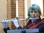 SX11024 Machteld playing flute in church.jpg